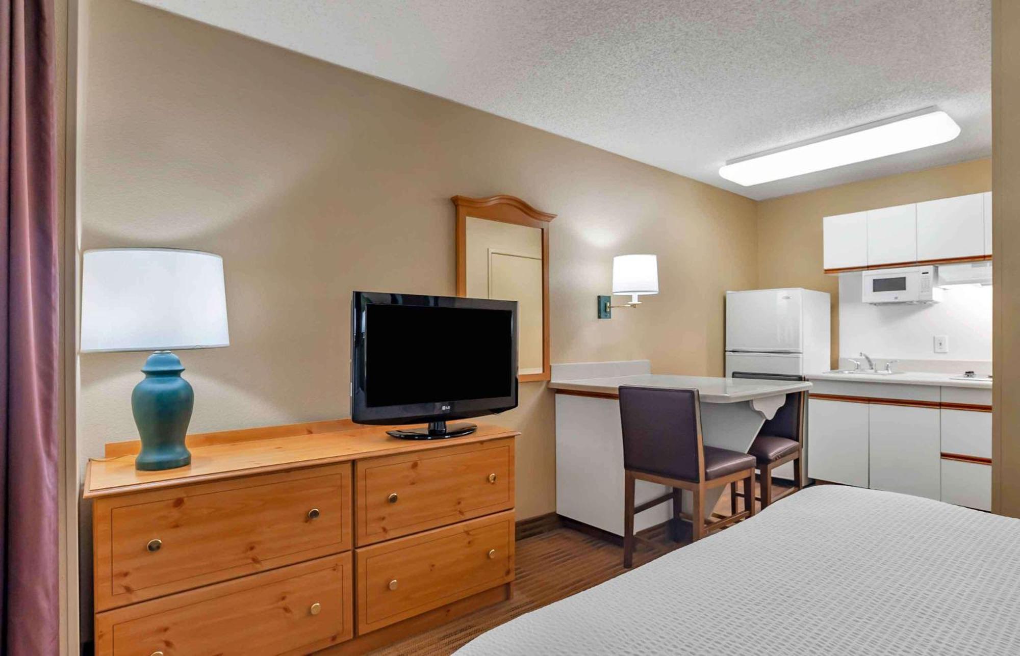 Extended Stay America Suites - San Diego - Sorrento Mesa מראה חיצוני תמונה